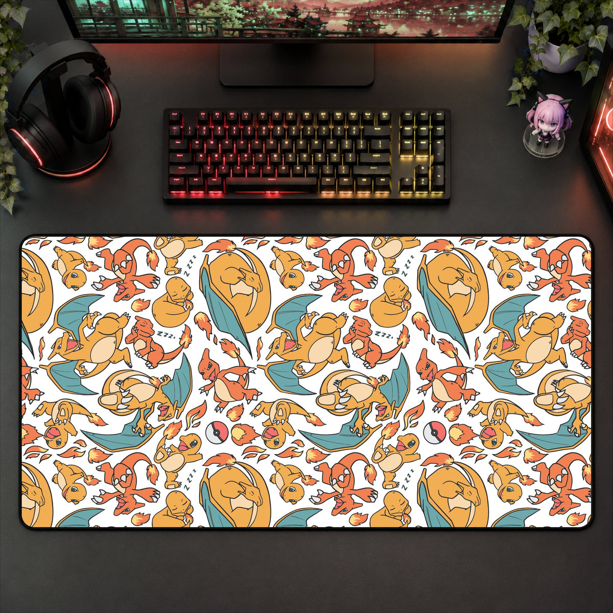 Charizard White Reg Desk Mat