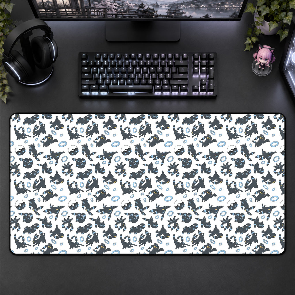 Umbreon (White) Desk Mat